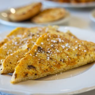 REGENT SPRING FRENCH TOAST BREAKFAST
